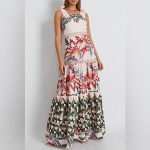 PATBO Plitka Maxi Dress